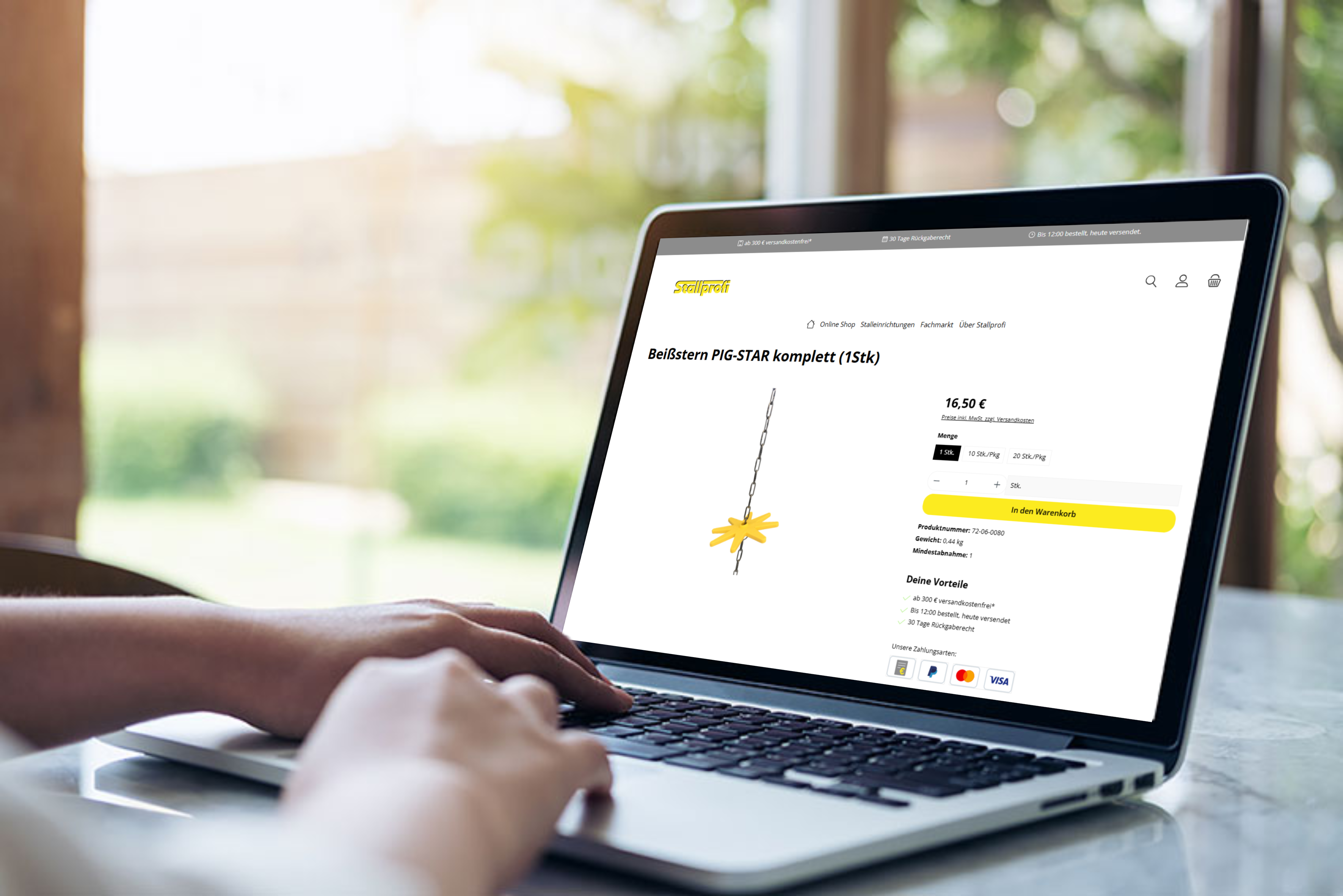 Laptop mit Stallprofi Online Shop