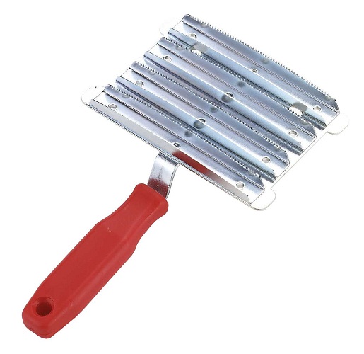 Metallstriegel fein für Pferde