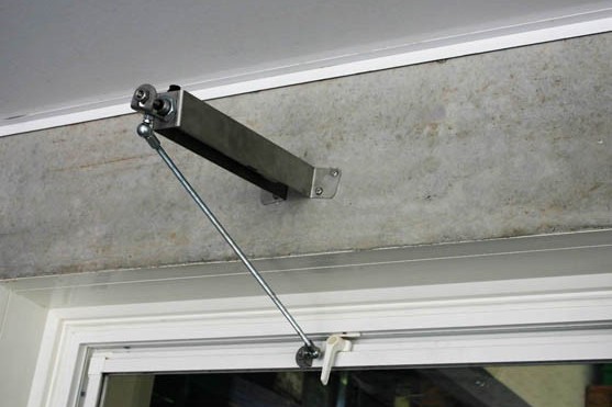 Notluftöffnung pneumatisch