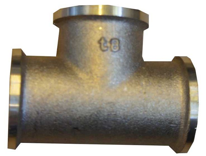 Messing T-Stück für F30        418 09 03
